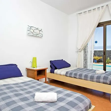 Villa Playa Blanca Sleeps 6 Wifi Playa Blanca (Lanzarote)